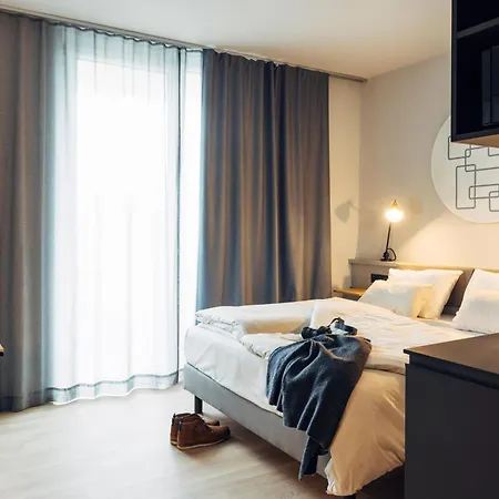 Hotel Harry's &