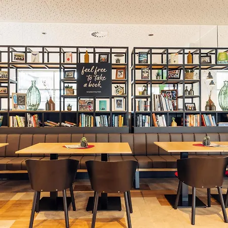 Hotel Harry's & 4*