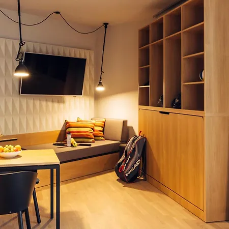 Hotel Harry's & 4*