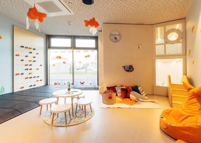 Szálloda Harry's & 4*