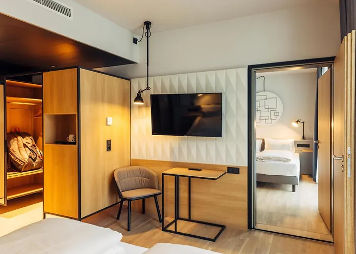 Szálloda Harry's & Telfs