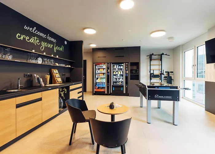 Szálloda Harry's & 4*